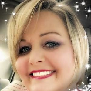 Meet your Posher, Sasha